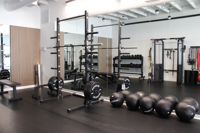 Photo - One Month Free ~ 1 bed/1 bath on King St. Unit B