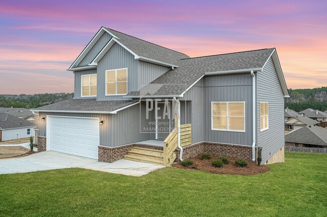 Building Photo - 390 Woodland Cir