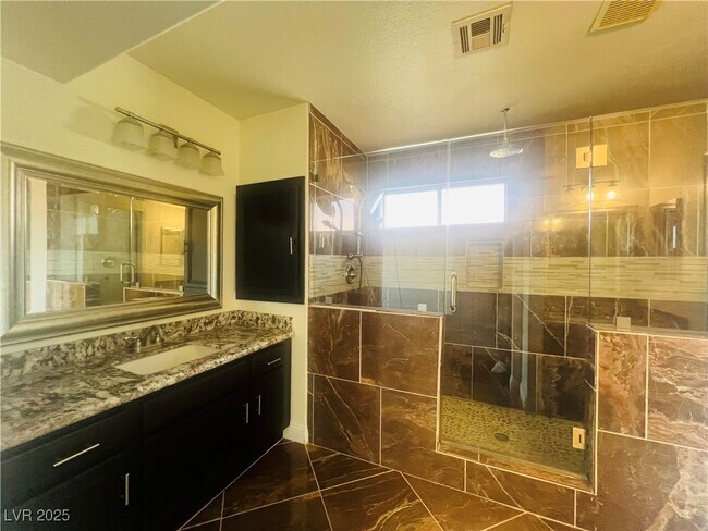 Photo - 660 Bonanza Plain Ave