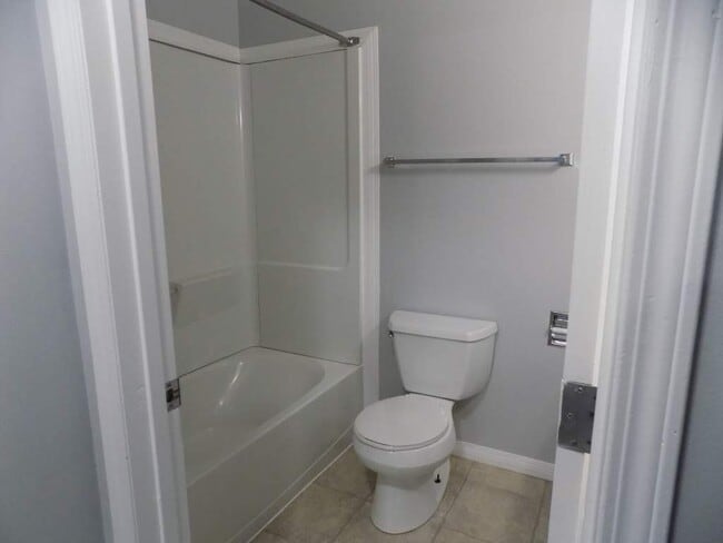 Photo - Rockridge Apartments