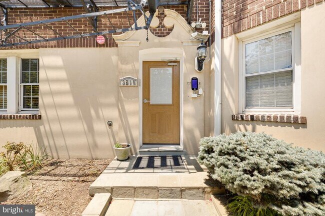 Building Photo - 3510 16th St NW Unit 303 Rental