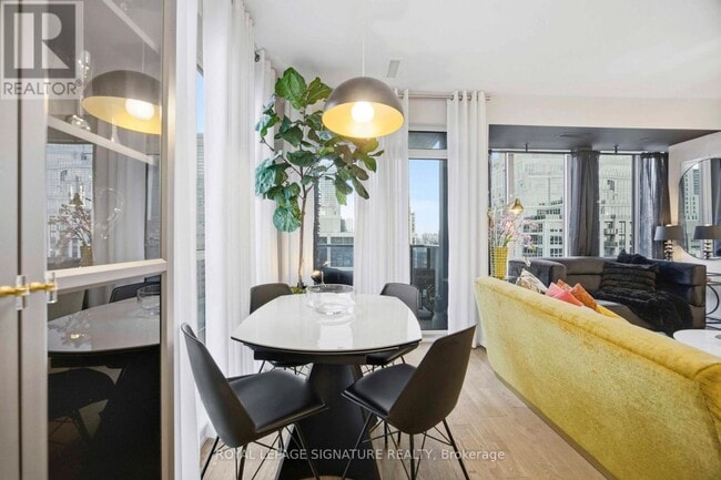 Photo - 88 Cumberland St Unité 2307