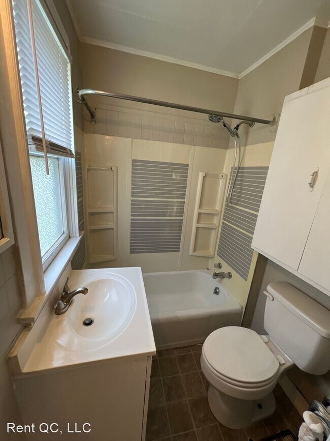 Photo - 4 br, 2 bath House - 1706 9th St