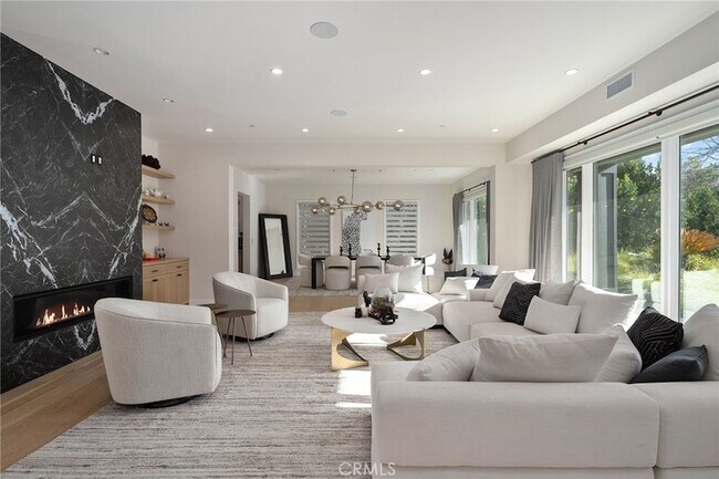 Photo - 15547 Valley Vista Blvd
