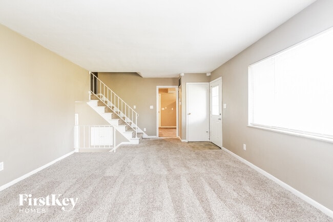 Photo - 3223 Vincz Dr