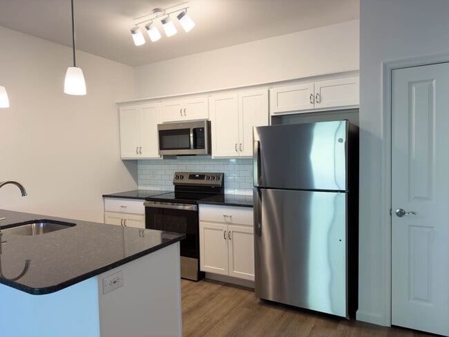 Photo - Briar Ridge Commons