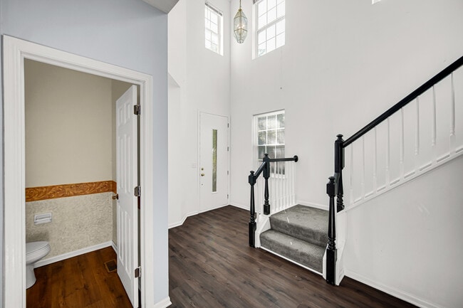 Photo - 1252 Townes Cir