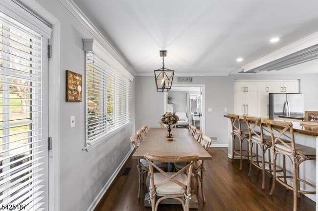 Photo - 487 W Shore Trail