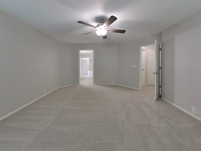 Photo - 18810 Woodbreeze Dr