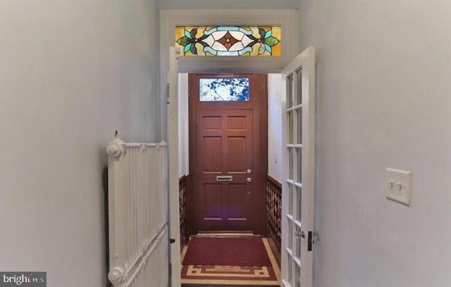 Photo - 855 N 24th St