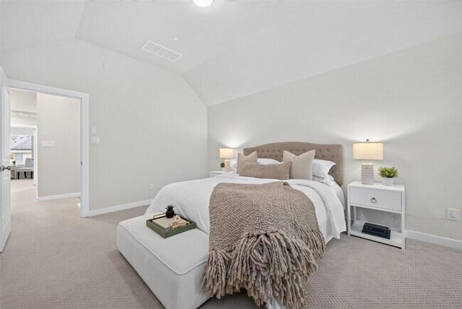Photo - 2638 Woodforest Pkwy N