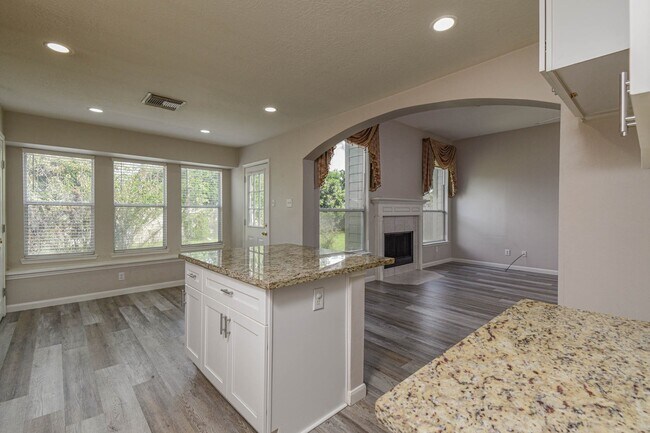Photo - 14214 Silver Glade Ln