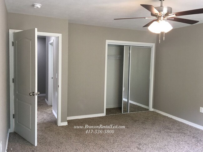 Photo - 3BR with 1 Car Garage - DUPLEX