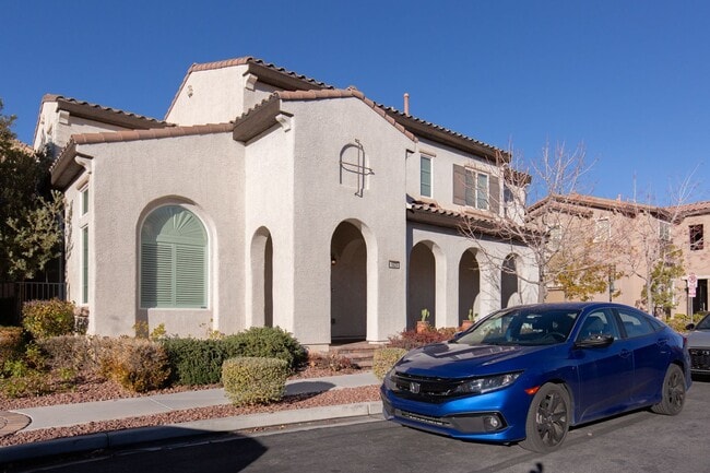 Photo - Beautiful 2000+sf home near Downtown Summerlin