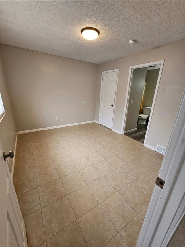 Photo - 815 S Emporia St Unit 212