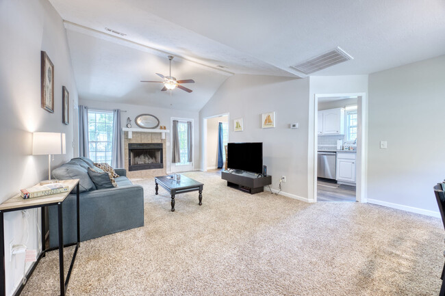 Building Photo - 4209 King Arthur Pl Rental