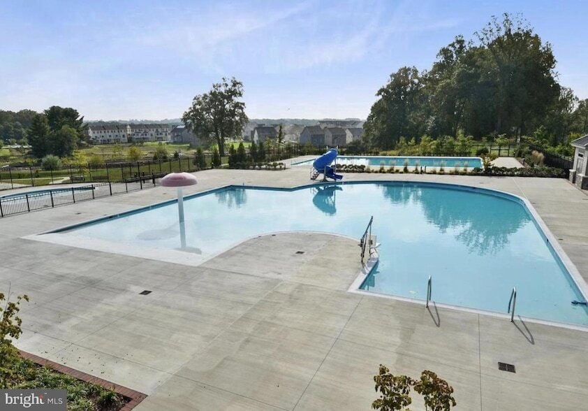 Photo - 13220 Tivoli Lake Blvd