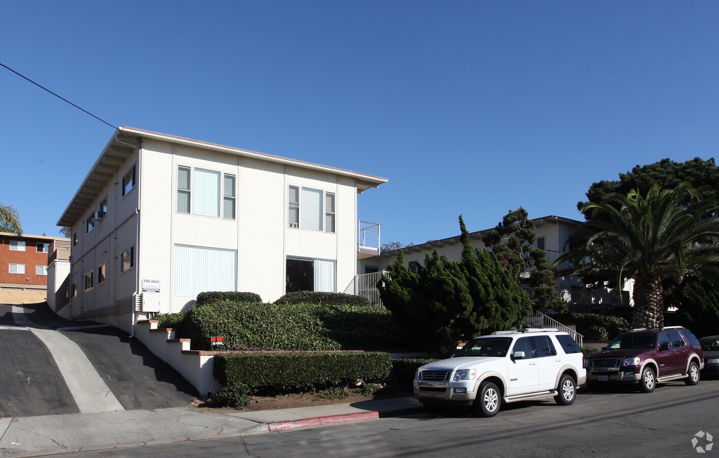 Photo - Sea Cliff Terrace Apartments