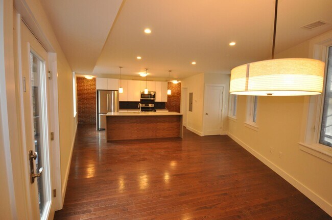 Photo - 20 Sussex St
