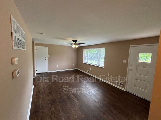 Photo - 580 Grandin Ave