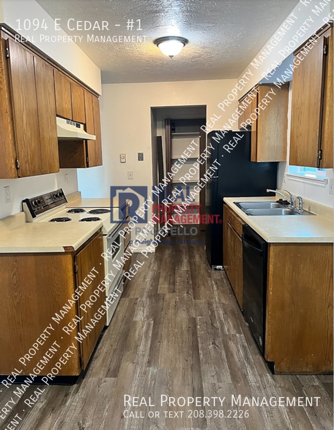 Photo - 1094 E Cedar-#1 Unit #1