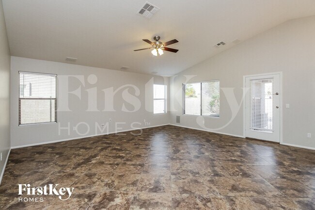 Photo - 2060 W Goldmine Mountain Dr