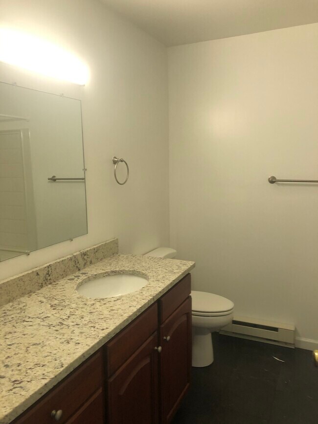 Photo - 120 Chambers Aly Unit Apt #1