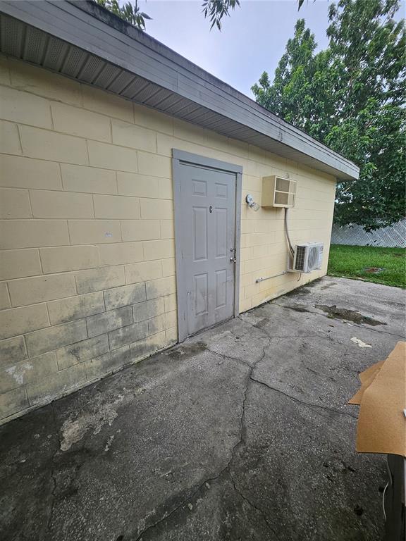 Photo - 6729 Ovid Ave