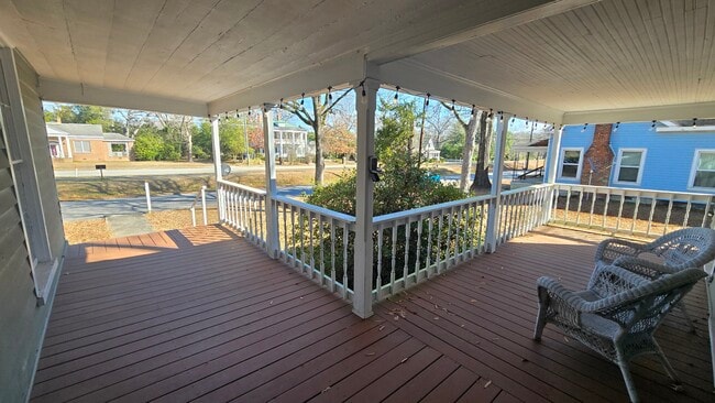 Photo - 13333 W Main St