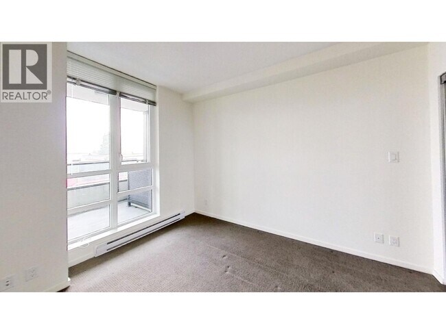 Photo - 7788 Ackroyd Rd Unit 5xx