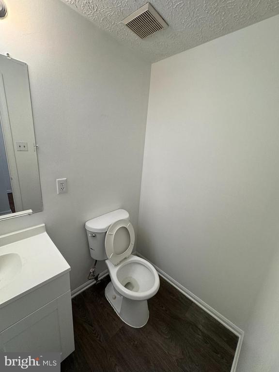 Photo - 9730 Red Clover Ct