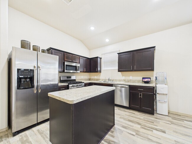 Photo - 5206 Rosehill Ridge Ct