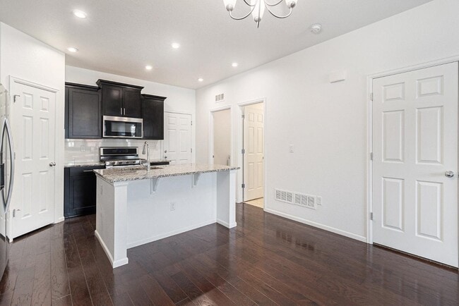 Photo - 221 Jackson Dr