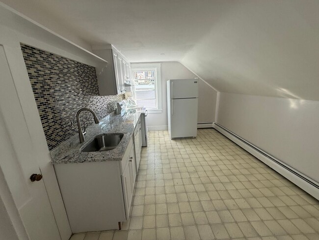 Photo - 171 Pleasant St Unit #2