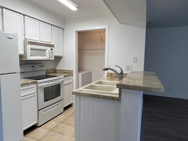 Photo - 1267 SW 46th Ave