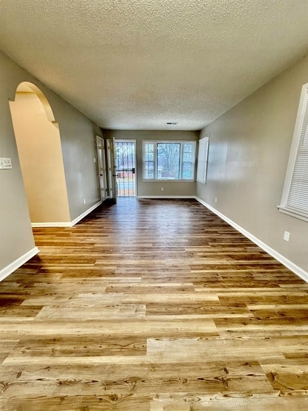 Photo - 3345 Charlotte Rd