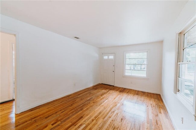Photo - 55 Macks St