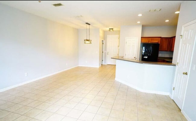 Photo - 605 Mount Olympus Blvd