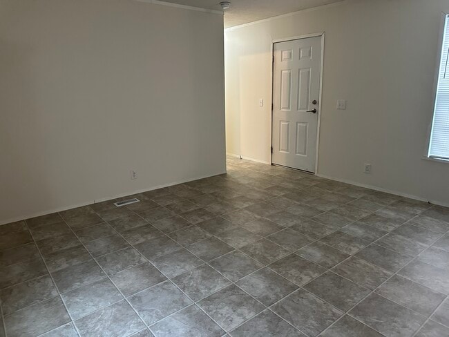 Photo - 2251 Wellington Green Dr