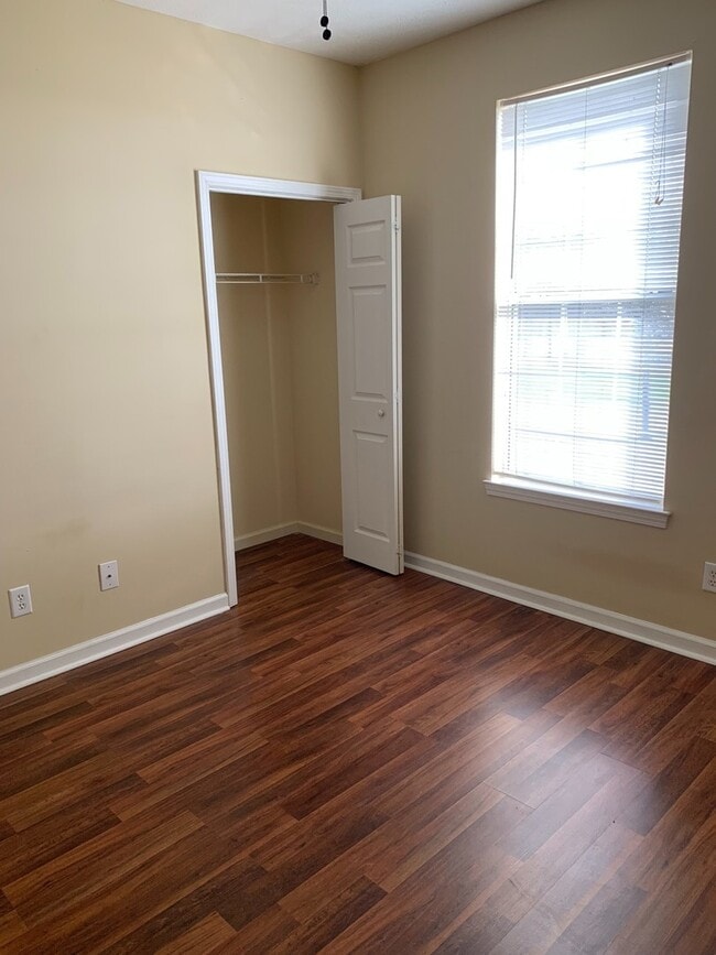 Photo - 3rd Floor 2 Bedroom Condo with a Golf Course View