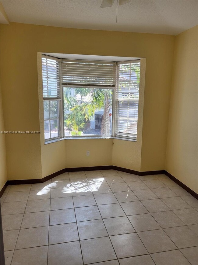Photo - 715 SW 148th Ave Unit 604