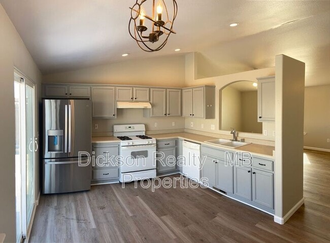 Photo - 162 Prairie Ln