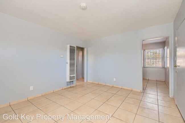 Photo - 2 br, 1 bath House - 630 S. 40th Street