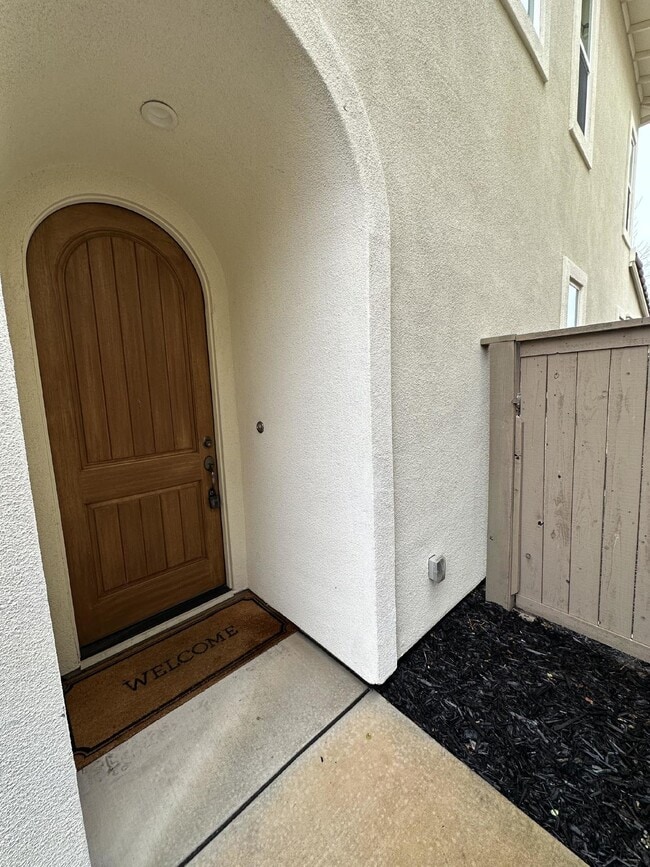 Photo - Gorgeous like new 4 bedroom 3 bath home located in Promontory
