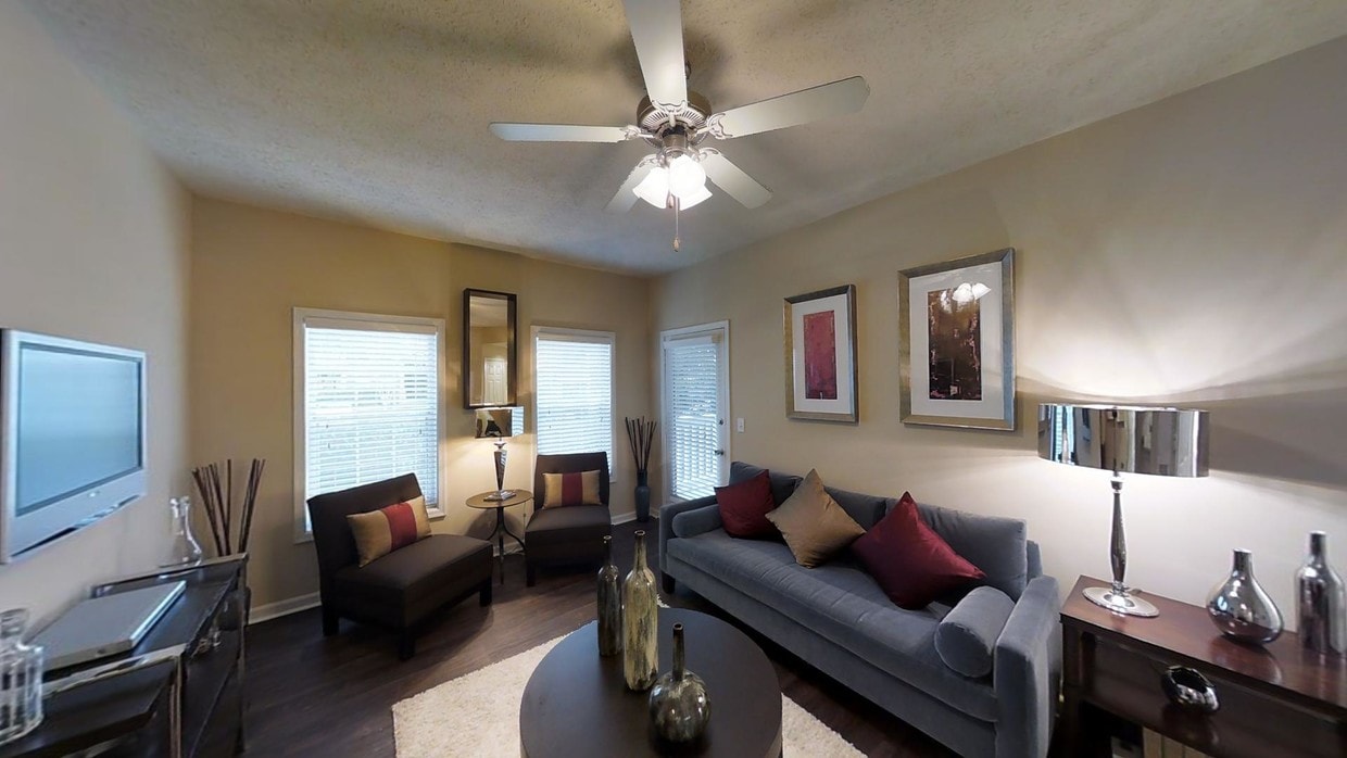 Photo - Evergreen Lenox Park Apartments