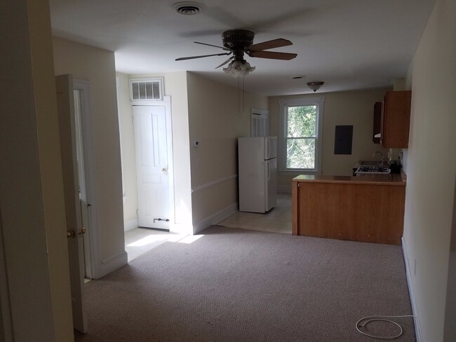 Photo - ROB22S Unit B