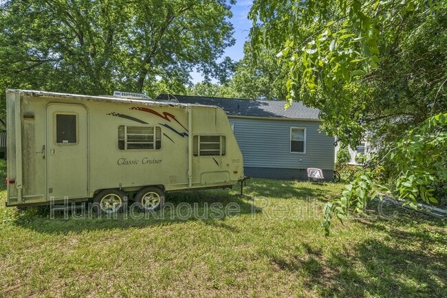 Photo - 2320 Olando St