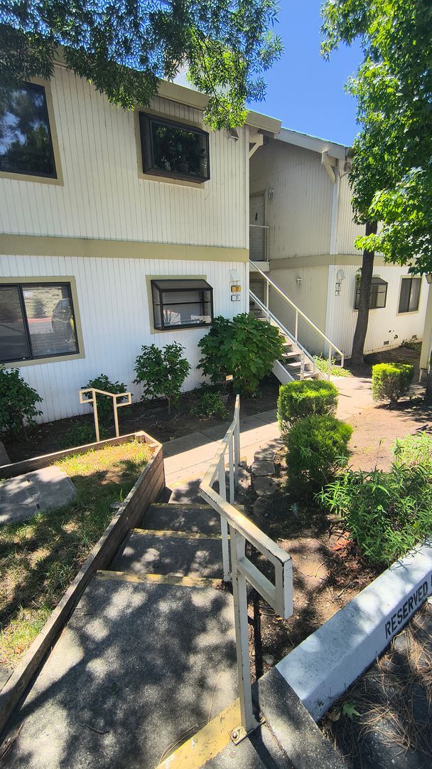 Photo - 2827 Monument Blvd Unit 24