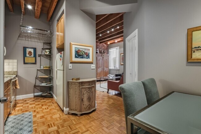 Photo - 125 Fulton St Unit 7