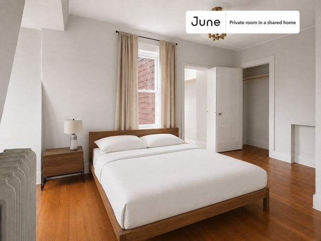 Building Photo - Room in Shared 4 bed/2.5 bath home in Allston